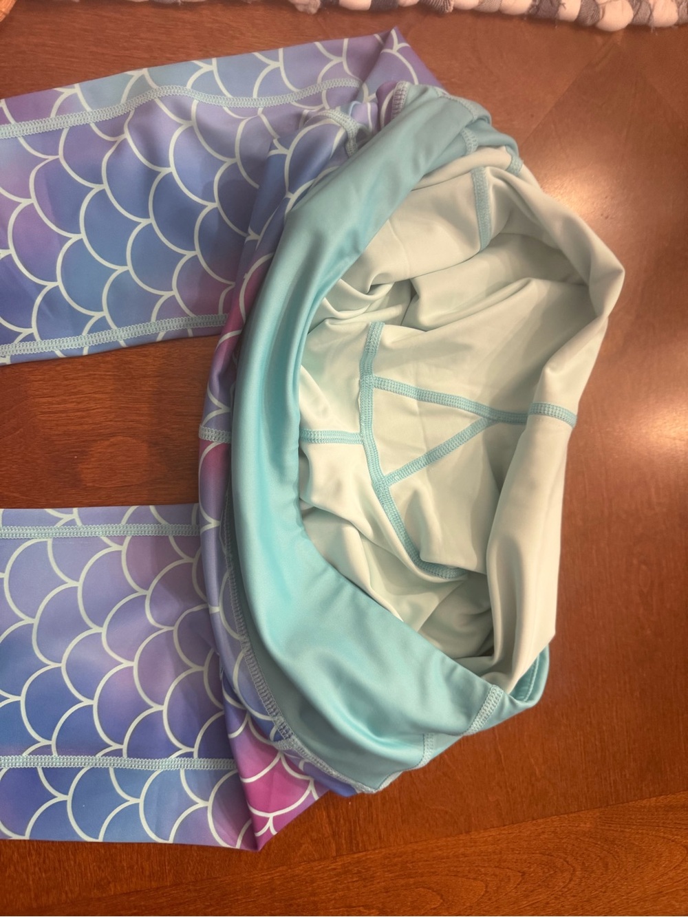 Constantly Varied Gear Mermaid leggings size Medium - Picture 3 of 3